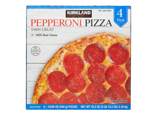 Kirkland Signature Peperoni-Pizza mit dünnem Boden
