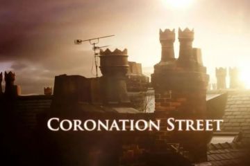 Die Legende der Coronation Street enthüllt Comeback-Gespräche mit Chefs
