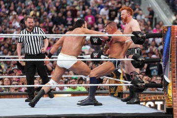 Emotionaler Moment WWE-Kameras zeigten nach dem Intercontinental-Titel-Megamatch nichts