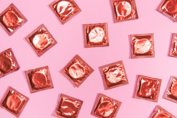 Die Preise für Kondome steigen, da geile Kerle von der Lebenshaltungskostenkrise hart getroffen werden