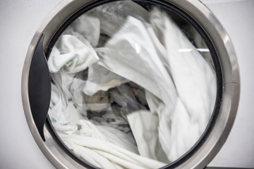 Ihre Waschmaschine steht am falschen Ort – und sie fügt den Rechnungen 1.350 £ hinzu 