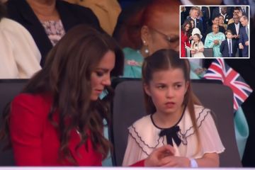 Süßer Moment Prinzessin Charlotte, 8, bittet Mama Kate um Hilfe beim Konzert