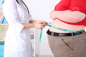 Eine ungesunde Lebensweise tötet den NHS, und die Fettleibigkeit in Großbritannien kostet 13,7 Milliarden Pfund pro Jahr