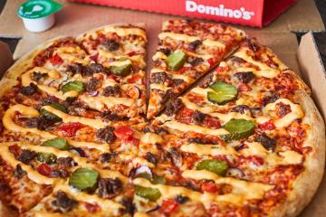 Domino's bietet jetzt eine CHEESEBURGER-PIZZA an – würden Sie es also versuchen?