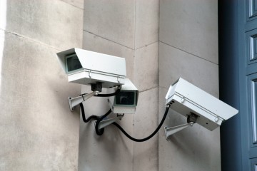 Der bankrotte Arbeitsrat gab Tausende für CCTV-Kameras aus, die in Großbritannien nicht funktionieren