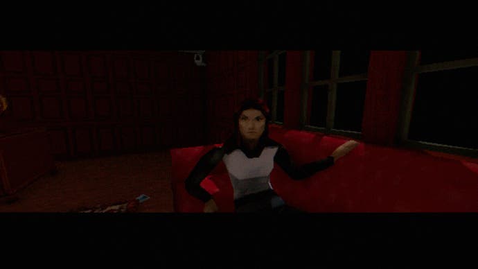 Der Screenshot der Tartarus Key-Rezension, in dem Alex auf einem Sofa in einem mysteriösen Herrenhaus aufwacht