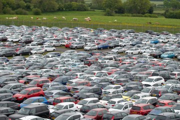 Die Orte im Vereinigten Königreich, an denen es am schwierigsten ist, einen Parkplatz zu finden, wurden bekannt gegeben