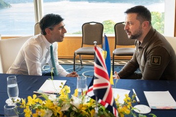 Premierminister verspricht bei seinem Treffen mit Selenskyj, dass die Unterstützung Großbritanniens für die Ukraine „niemals nachlassen“ wird