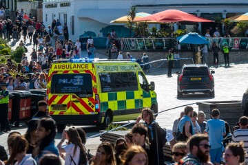 Update zum Strandhorror in Bournemouth, nachdem ein 12-jähriges Mädchen und ein 17-jähriger Junge getötet wurden