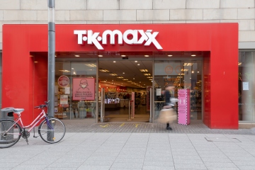 Käufer von TK Maxx beeilen sich, Gartenset-Scanner für 475 £ weniger zu kaufen