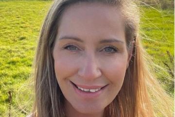 Nicola Bulleys Partnerin lobt „unglaubliche Mutter“, als der Gerichtsmediziner das Todesurteil verkündet