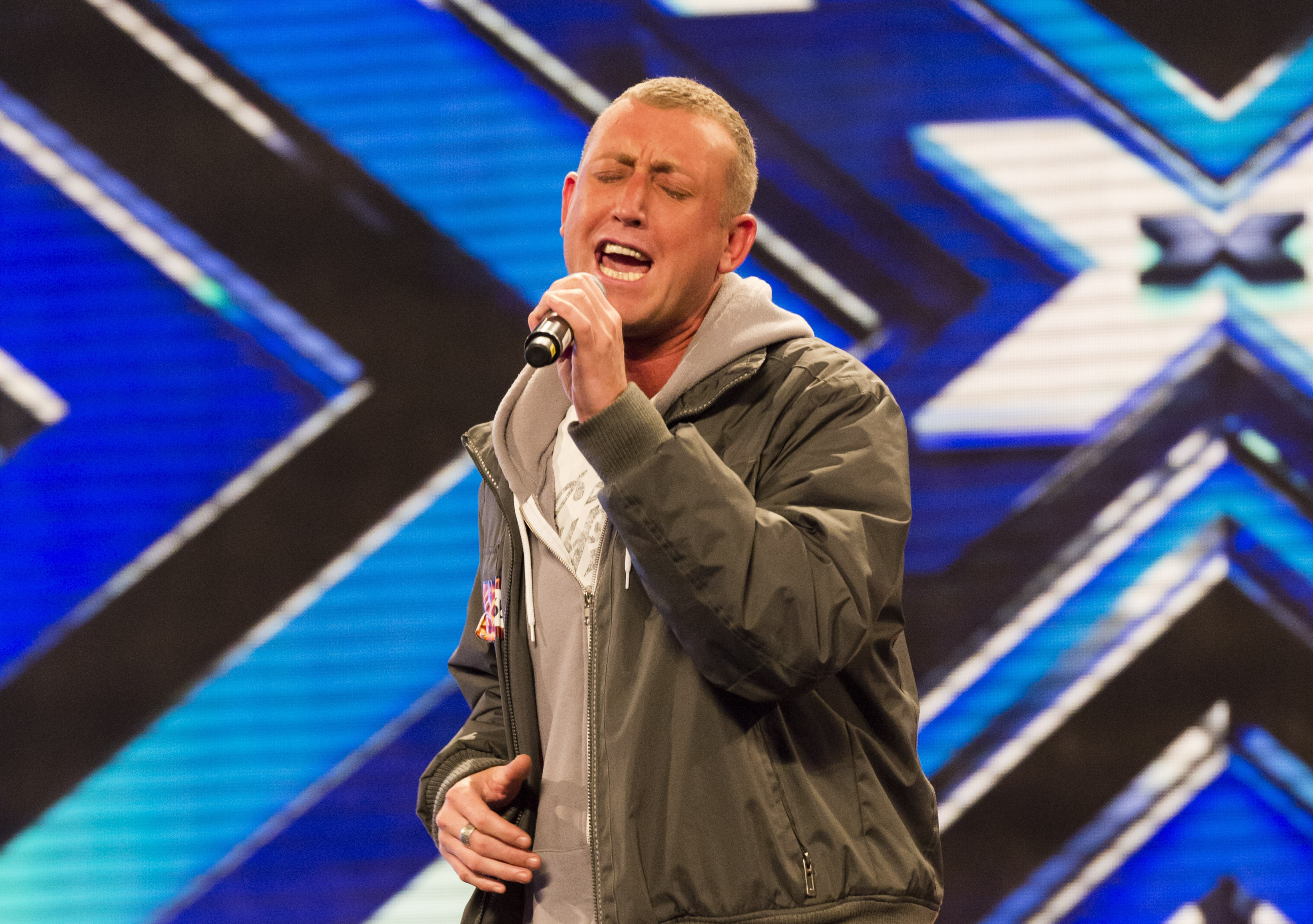 Der Sänger erlitt nach seinem Auftritt bei X Factor aufgrund von Trolling einen Nervenzusammenbruch