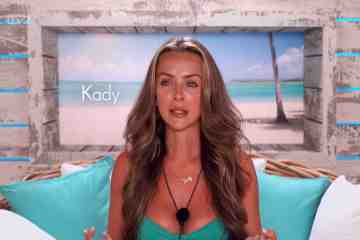 Kady McDermott von Love Island bricht in Tränen aus, aber Fans beschuldigen sie, „vorgetäuscht“ zu haben