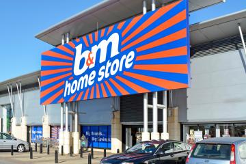 B&M-Käufer beeilen sich, günstige Haushaltsartikel für 1 £ zu kaufen – statt für 20 £
