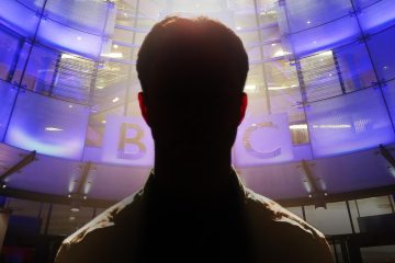 Topstar der BBC wurde aus der Sendung genommen, nachdem er „Teenager für sexuelle Bilder bezahlt“ hatte