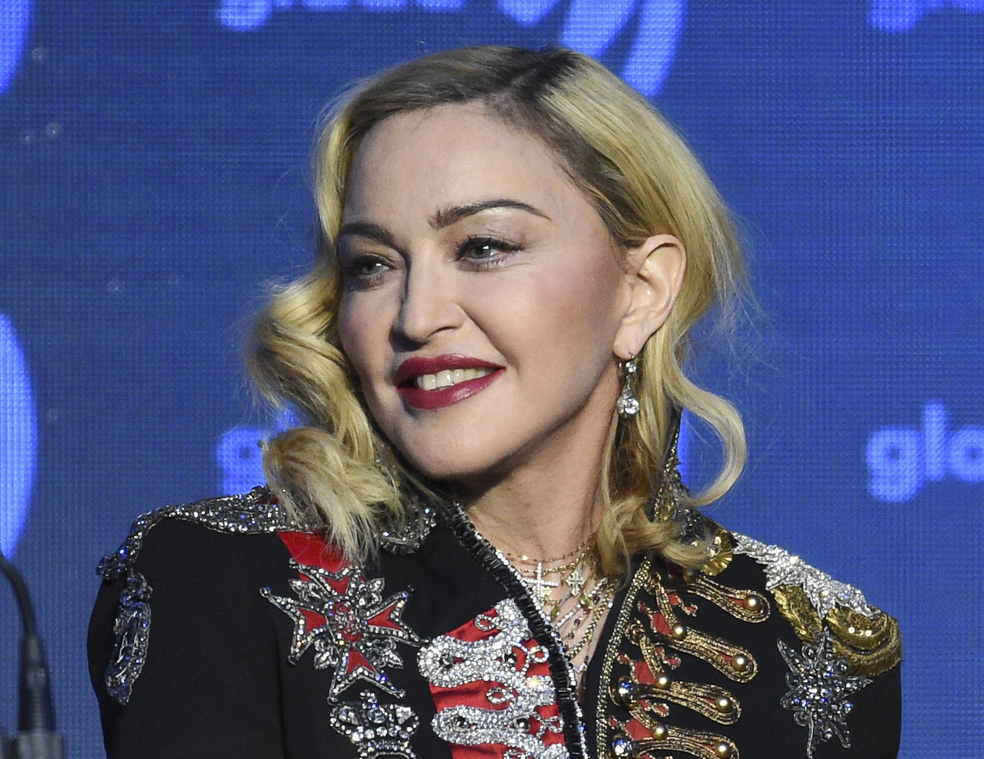 Die legendäre Pop-Ikone Madonna nimmt Medikamente, nachdem sie kürzlich ins Krankenhaus eingeliefert wurde