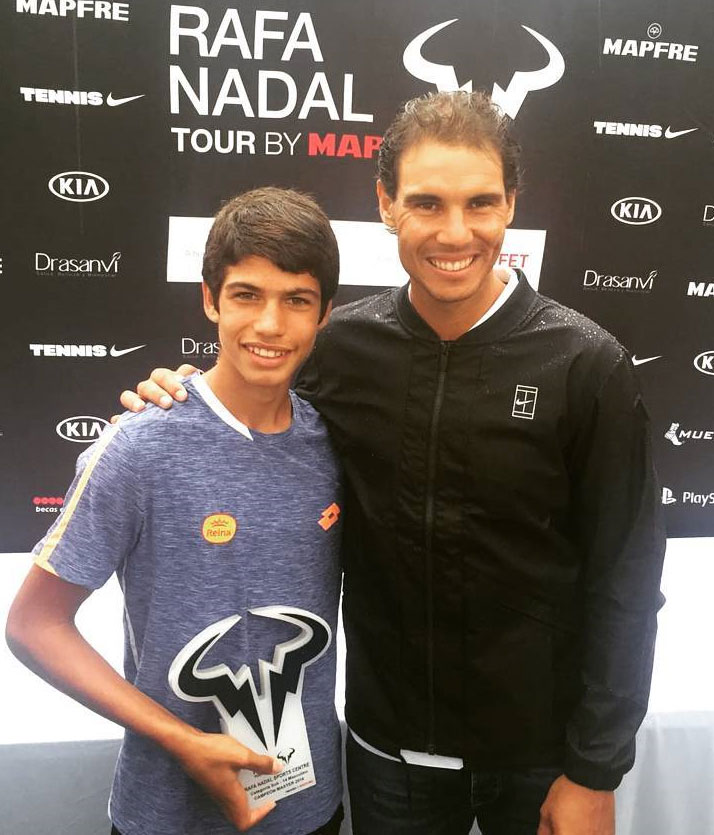 Er tritt in die Fußstapfen von Rafael Nadal