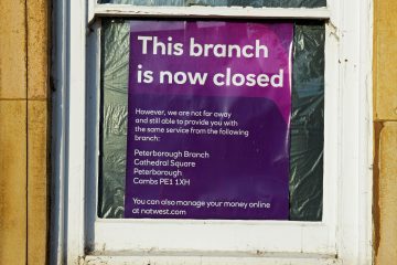 Vollständige Liste der 98 Bankfilialen, die im Juli geschlossen wurden, darunter Barclays & Lloyds 