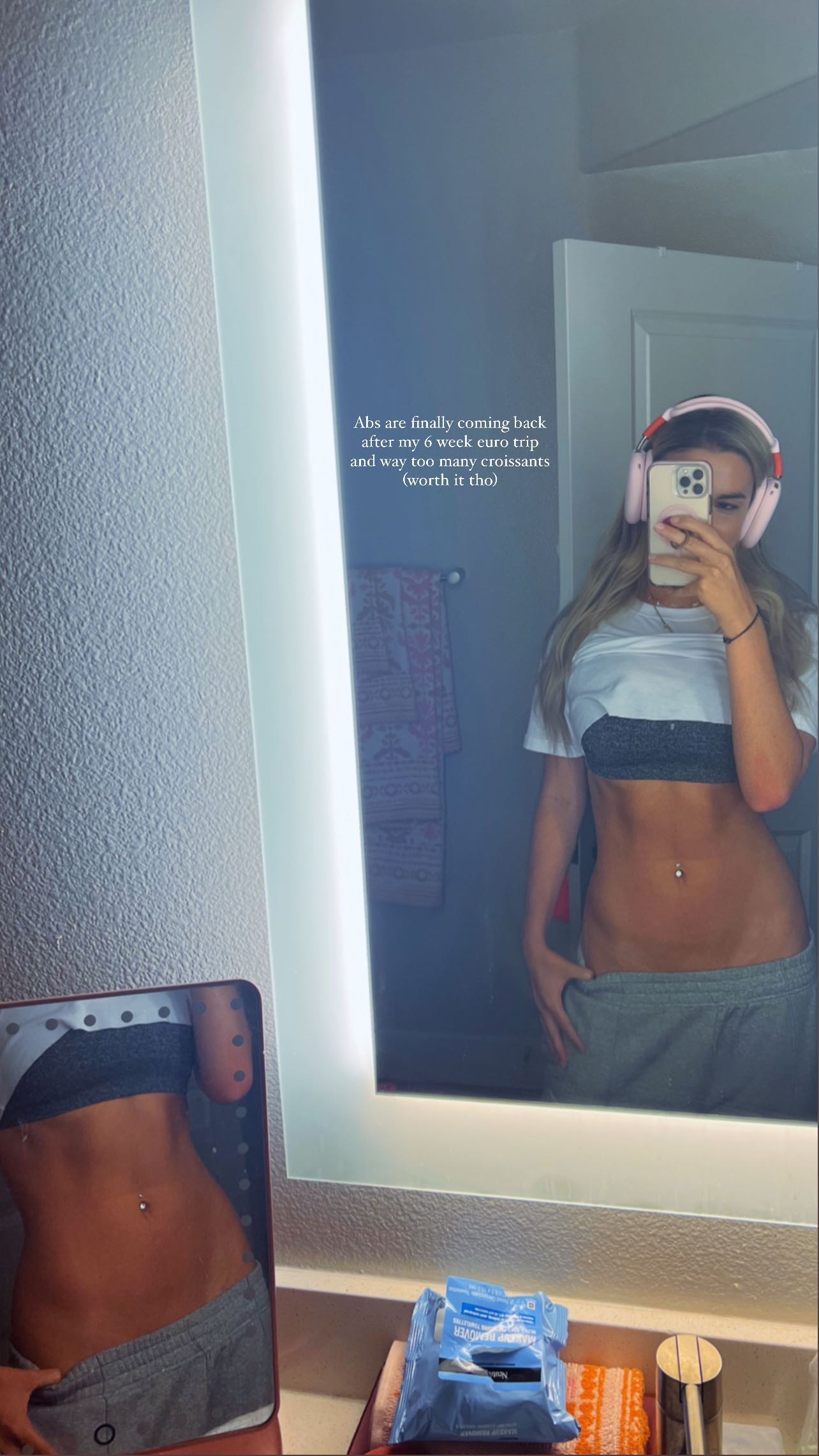 Die Influencerin zeigte auf einem weiteren Spiegel-Selfie ihre Bauchmuskeln