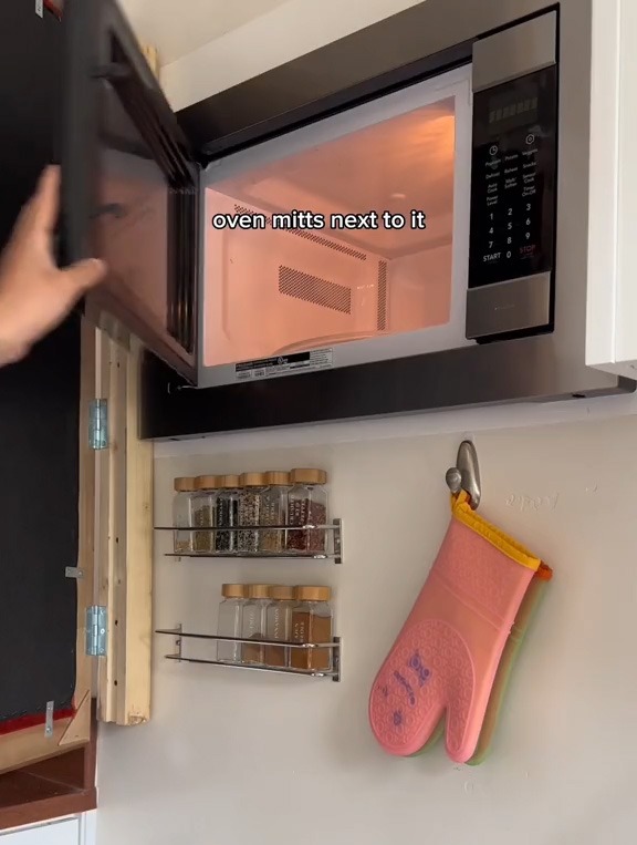 He revealed the new spice rack hidden by art