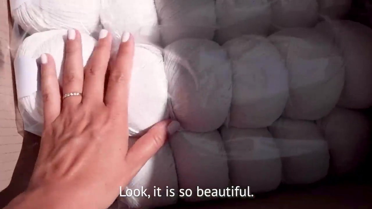 The bride bought 30 balls of white pure silk yarn for roughly £224