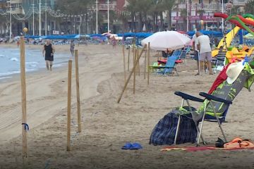 Urlaubswarnung: Touristen müssen mit einer Geldstrafe von 260 £ rechnen, wenn sie erstklassige Strandplätze in Spanien in Anspruch nehmen