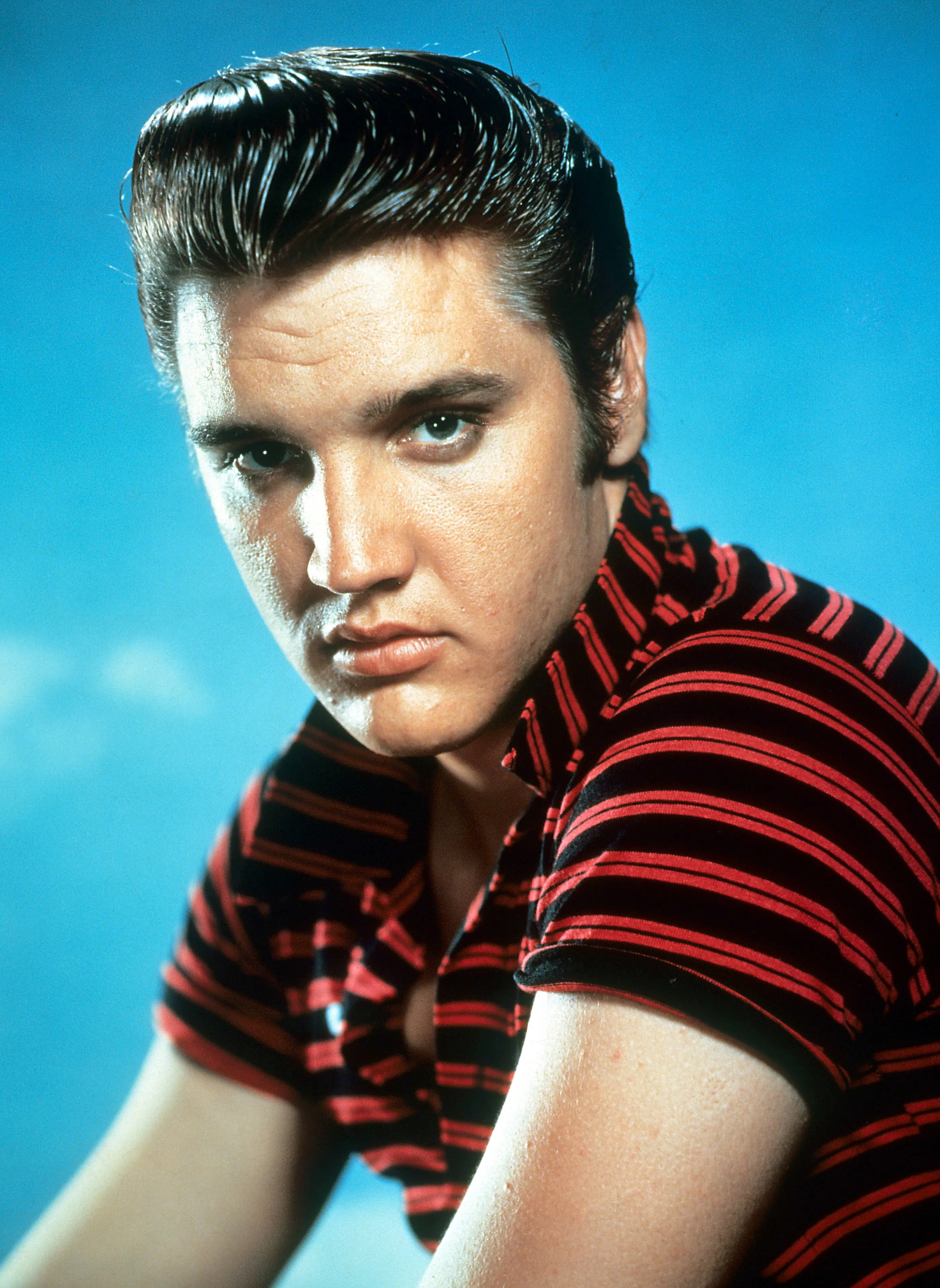 Elvis gab sein Vegas-Debüt 1956 im Alter von 21 Jahren