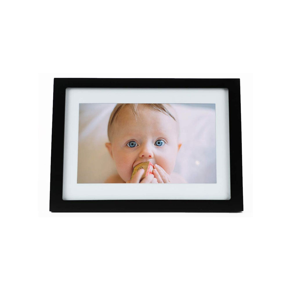 Skylight 10-inch Digital Picture Frame