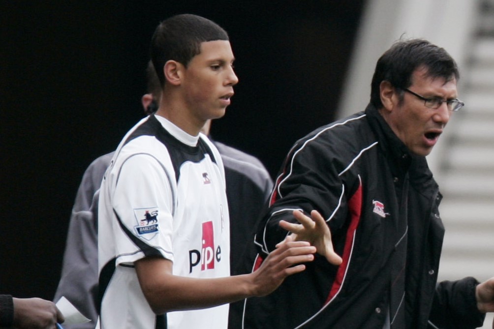 Sein Debüt für Fulham gab er 2007 im Alter von 16 Jahren