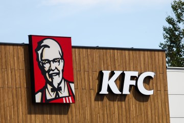 Vier Dinge, die Sie bei KFC immer bestellen sollten und was Sie beim Fast-Food-Riesen VERMEIDEN sollten