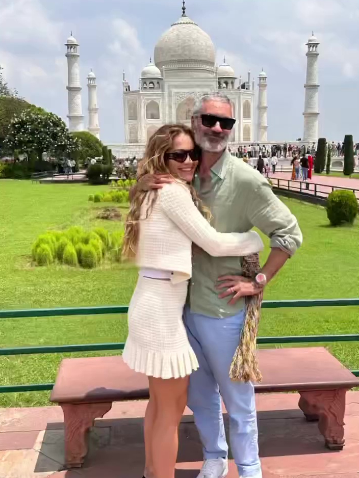Kürzlich besuchten sie das Taj Mahal in Indien