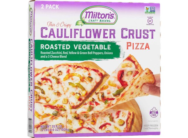 Milton's Blumenkohlkrustenpizza, geröstetes Gemüse