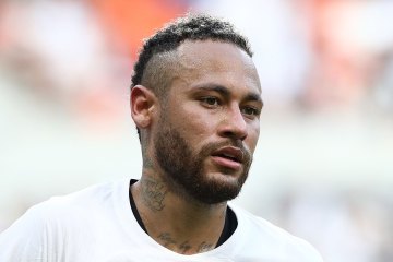Neymar verblüfft PSG, als er angesichts des Interesses von Prem „einen Sommertransfer fordert“.
