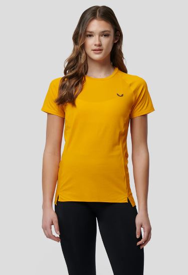 Auf dieses mangofarbene Damen-T-Shirt gibt es bei Castore 75 % Rabatt