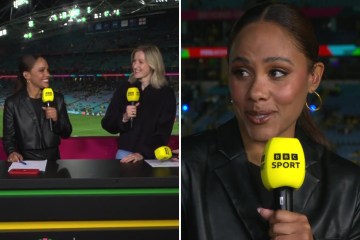 Alex Scott verblüfft in stilvollem Outfit live auf BBC zur Frauen-Weltmeisterschaft