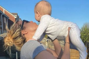 Gemma Atkinson gibt bekannt, dass sie mit dem Stillen ihres neugeborenen Sohnes Thiago aufhört
