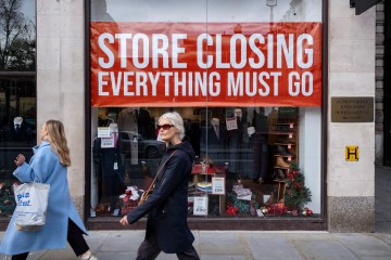 „Ein weiterer großer Laden ist verschwunden“ von der Hauptstraße als Kaufhaus zu einer geschlossenen Filiale
