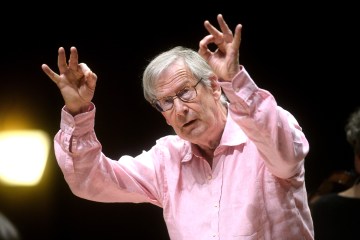 Dirigent zieht sich von BBC Proms zurück, weil er behauptet, er habe „Opernsänger angegriffen“
