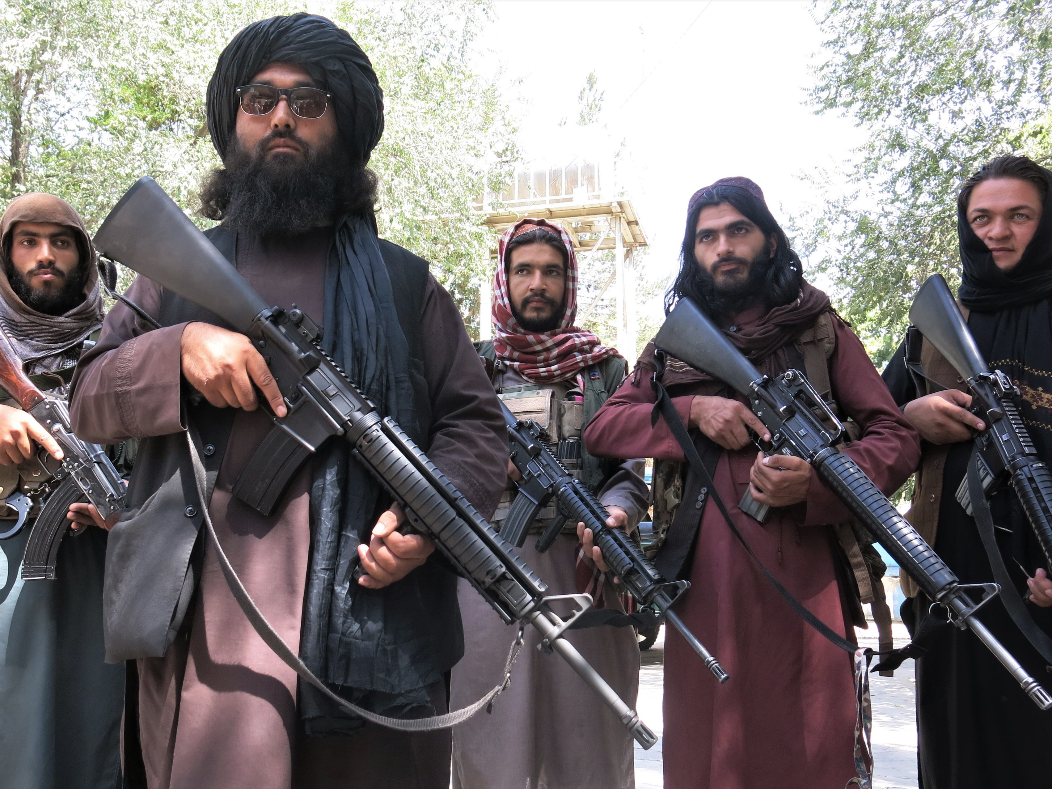 Viele Familien, darunter auch die von Burhan, fürchteten um ihr Leben, als die Taliban-Truppen in Afghanistan an die Macht kamen