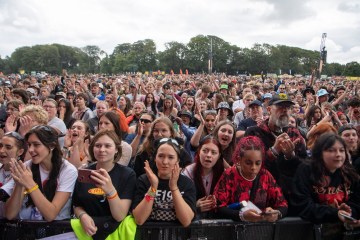 Fans des Reading- und Leeds-Festivals sind wütend, nachdem US-Star nach „Ausgehen“ absagt