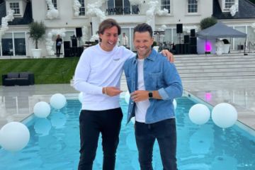 Mark Wright und Michelle Keegan veranstalten eine rauschende Party, nachdem sie ihre 3,5-Millionen-Pfund-Villa fertiggestellt haben
