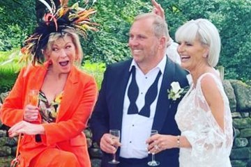 Emmerdale-Star heiratet Verlobte – und seine Soap-Frau ist auch dabei