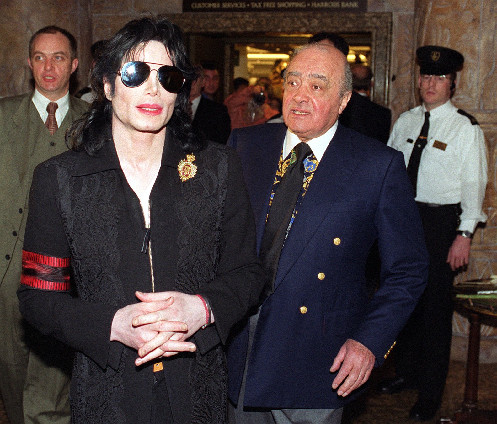 Piers‘ Freundschaft mit Fayed bescherte ihm einige der größten Erfolge seiner Karriere – darunter ein bombastisches Interview mit Michael Jackson