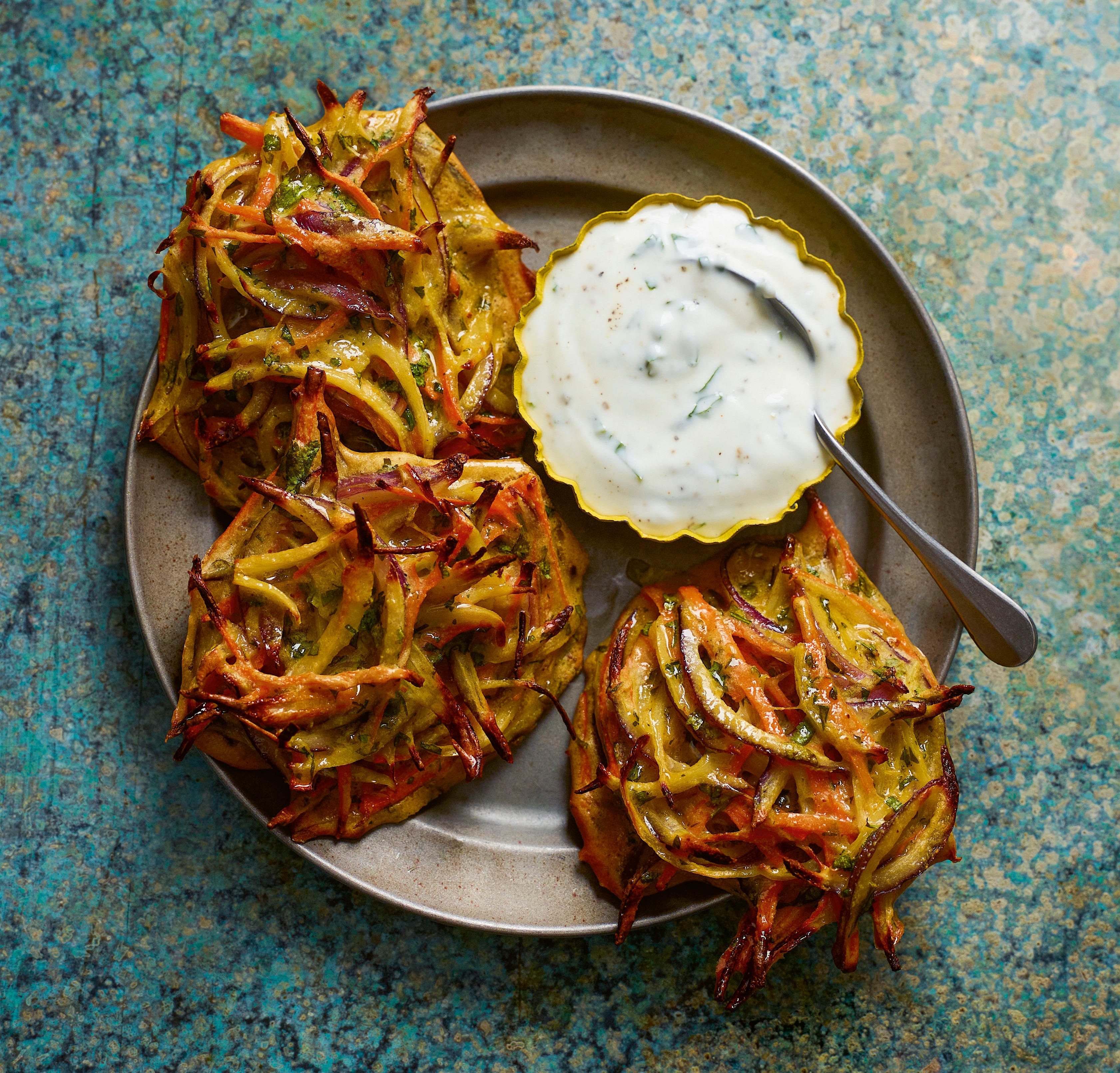 Gesündere, im Ofen gebackene Alternative zu frittierten Bhajis