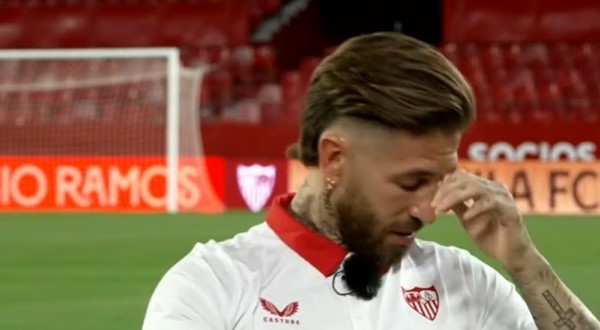 Ramos‘ Großvater weinte, nachdem Sevilla-Fans den damaligen Star von Real Madrid im Jahr 2018 ausgebuht hatten