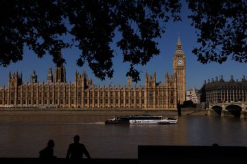 Britischer Parlamentsforscher wegen Verdachts der „Spionage für China“ festgenommen