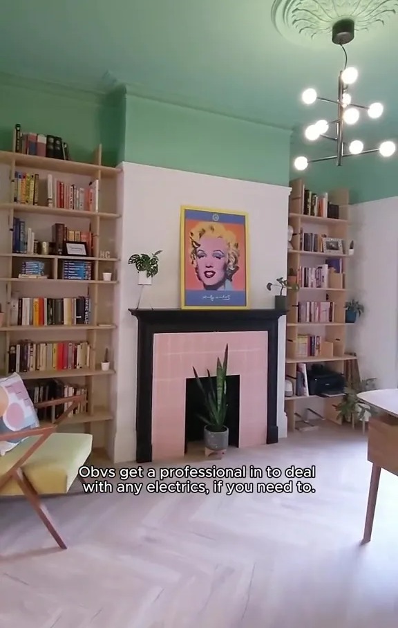 Sharns pastellfarbenes Zuhause hat Hunderte von DIY-Fans inspiriert
