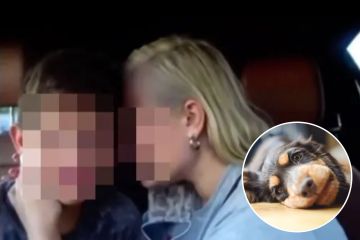 YouTuberin wird von ihrer Mutter brutal beschämt, weil sie ihren Sohn gezwungen hat, für „weinende“ Fotos zu posieren