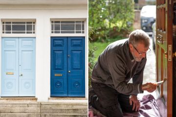 Ich bin ein DIY-Experte … der Herbst ist die perfekte Zeit, um Ihre Haustür blau zu streichen