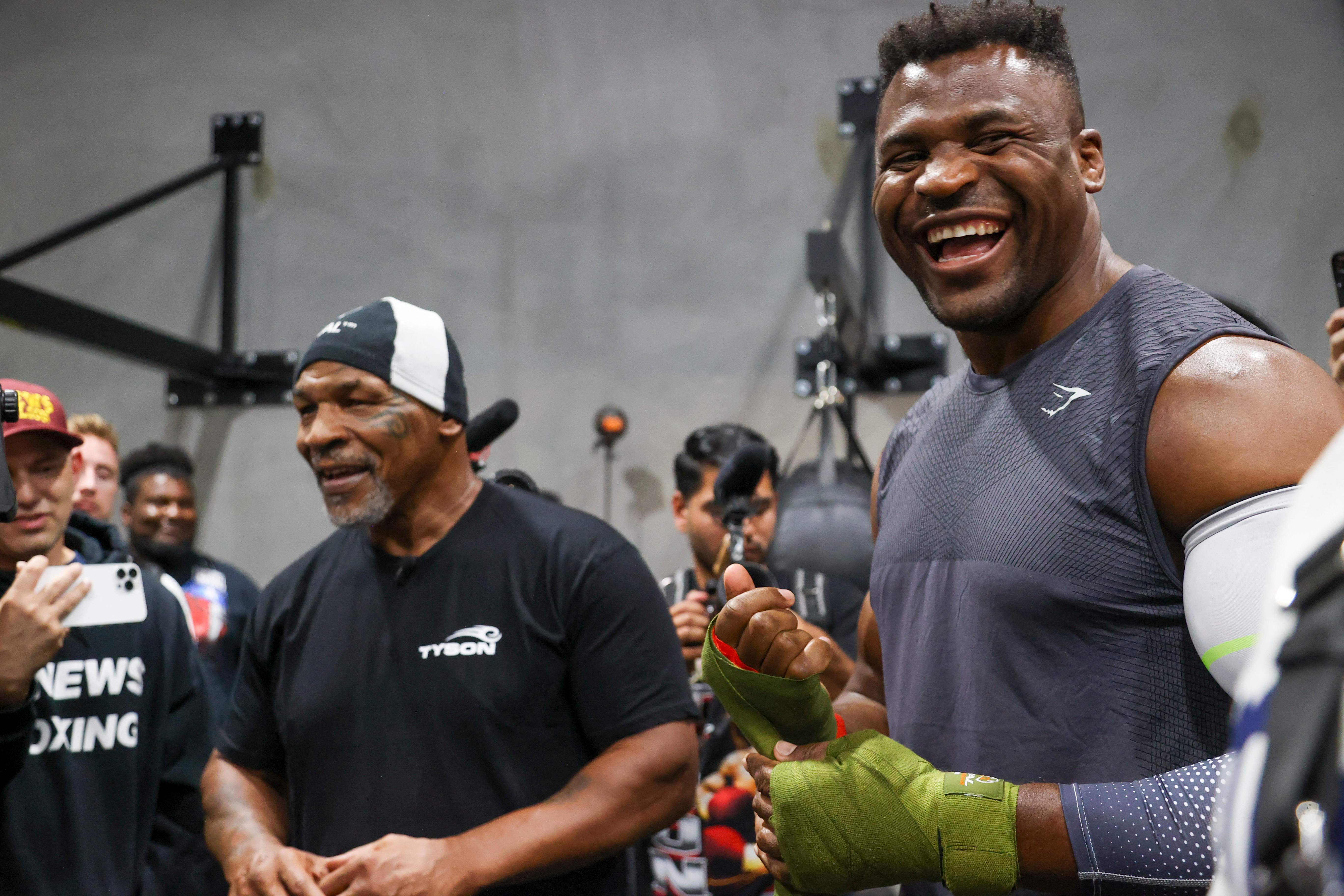 Tyson ist zuversichtlich, dass Ngannou den Schwergewichts-Weltmeister Fury besiegen kann